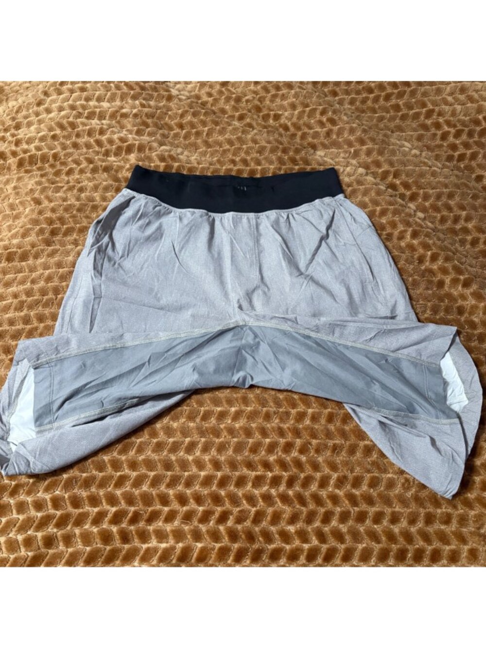 Lululemon T.H.E. Short Linerless 11" Greyt Deep Coal Mens Training Shorts S - Picture 3 of 11